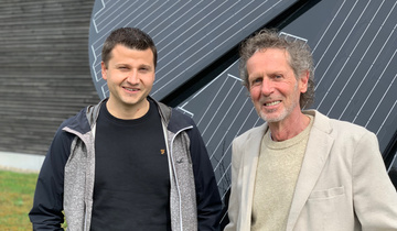Roman Schwarz übernimmt von Gunter Maurer v.l. Roman Schwarz übernimmt von Gunter Maurer v.l.
