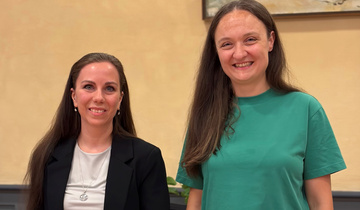 Sunniva Bitschnau (rechts) ist neue Gemeinderatspr&auml;sidentin, Ramona Z&uuml;lle neue Vize-Pr&auml;sidentin.