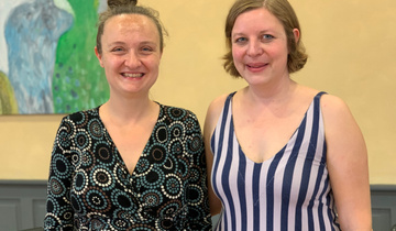 Mit Glanzresultaten gewählt: Gemeindepräsidentin Elina Müller (rechts) und Vizepräsidentin Sunniva Bitschnau