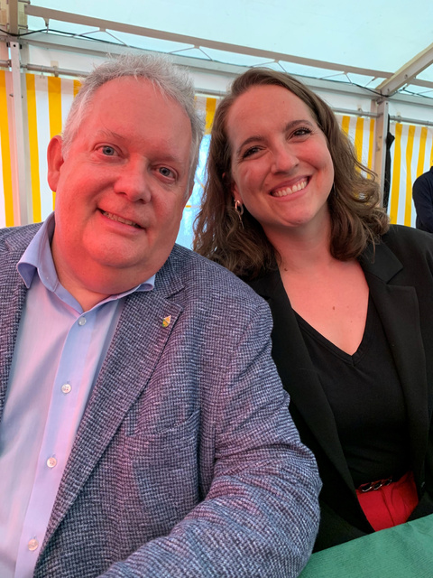 Stadtpräsident Thomas Niederberger und Nationalrätin Nina Schläfli