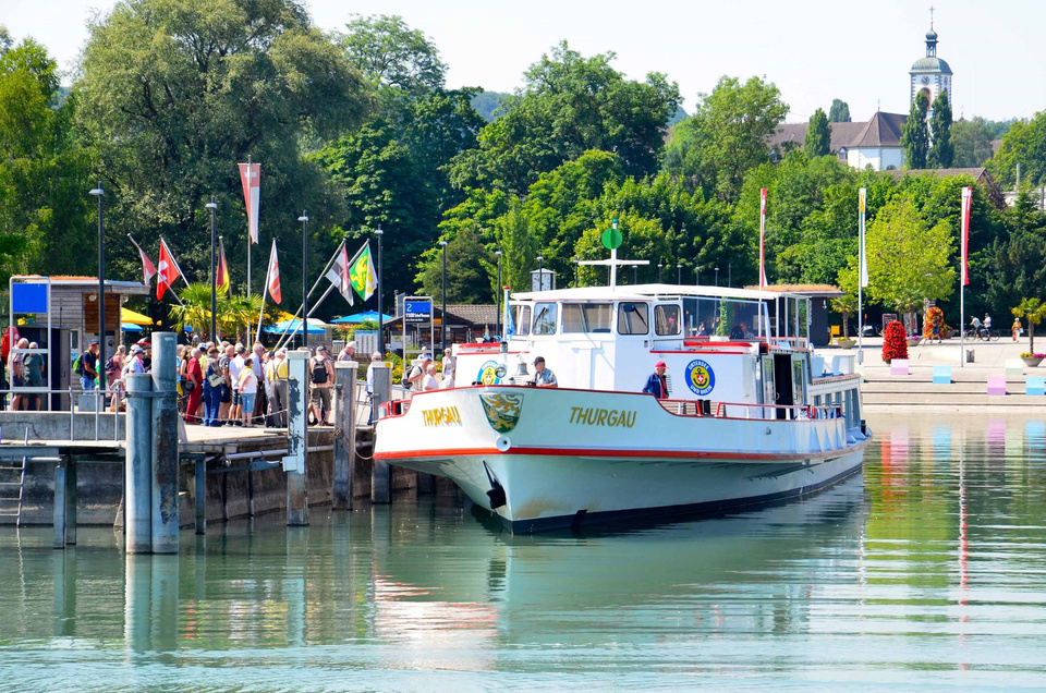 Die Anlegestellen 1 bis 3 am Kursschifffahrtshafen werden zwischen dem 5. Januar und 3. April 2026 ausgebaut. Die Anlegestellen 1 bis 3 am Kursschifffahrtshafen werden zwischen dem 5. Januar und 3. April 2026 ausgebaut.