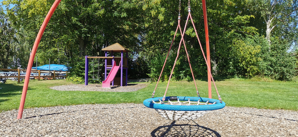 Schaukel beim Spielplatz Bleiche. Spielplatz Bleiche