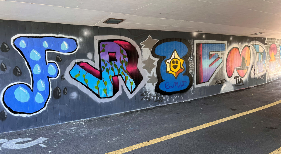 Graffiti Schule_Friends Graffiti Schule_Friends