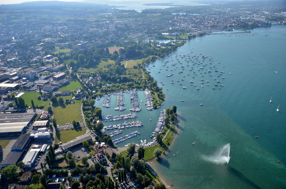 Luftaufnahme Kreuzlingen Hafen, westwärts