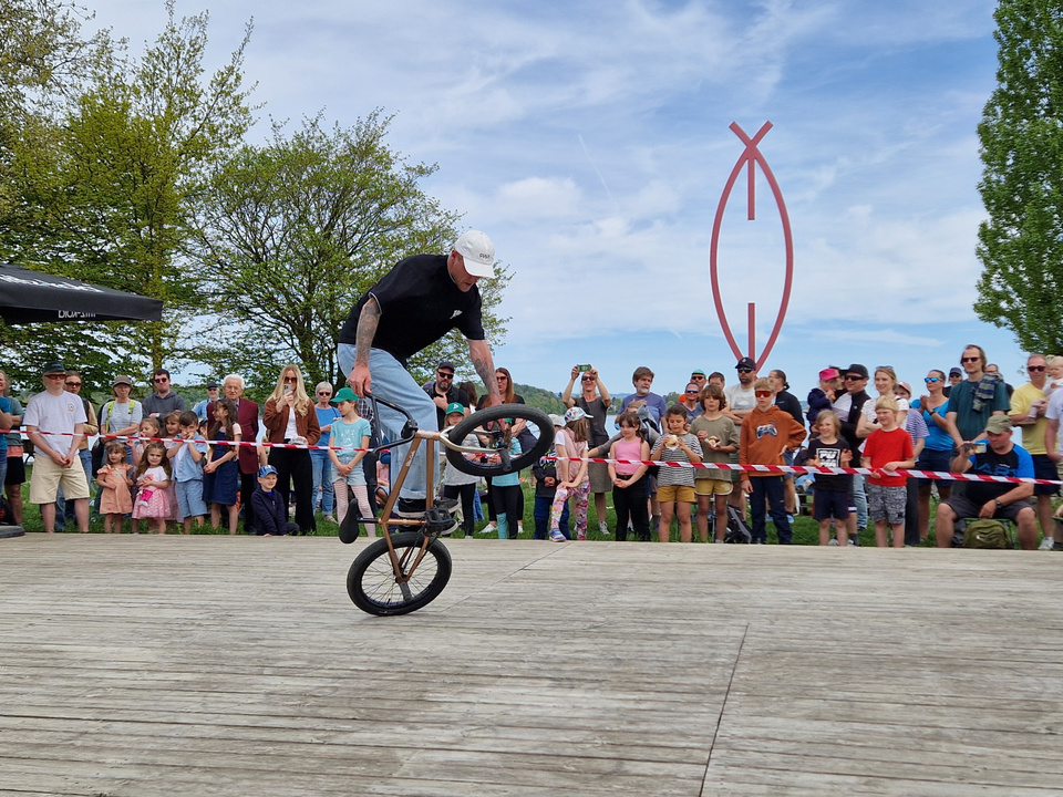BMX-Profi Dustyn Alt aus Leipzig begeisterte jung und alt BMX-Profi Dustyn Alt aus Leipzig begeisterte jung und alt