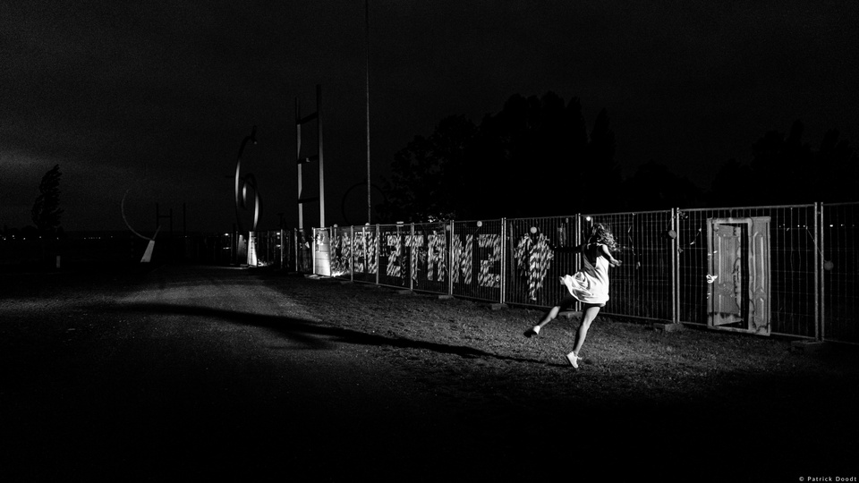 Patrick Doodt, "A lonely Dance" Grenzzaun Kleinvenedig
